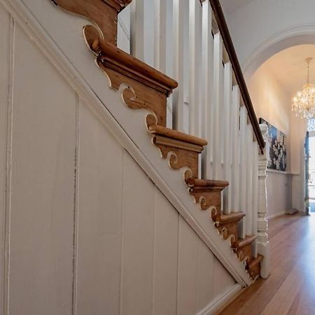 Historic Beauty In The Cbd! Parking And Wifi Apartment Launceston Luaran gambar